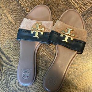 Tory Burch Tan and Black Sandals with Iconic Logo